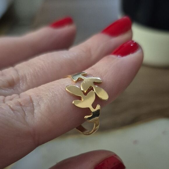 Delicate Gold Tone Leaf Wrap Ring - Minimalist Nature Inspired Band - Picture 1 of 8